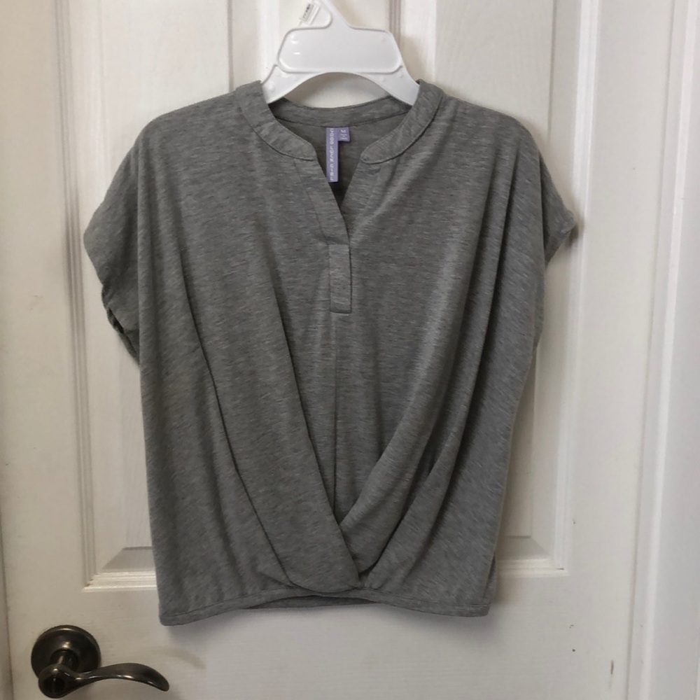 Adorable Girls shirt, so stylish, never wore